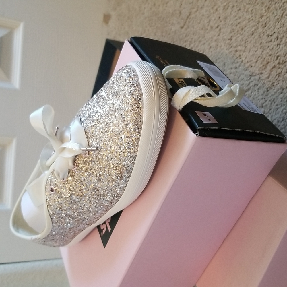 Never worn kate spade brand Keds!